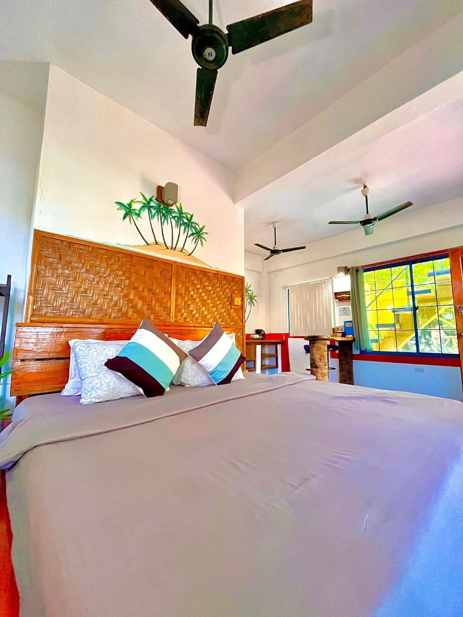 Apo Diver Hotel 3*